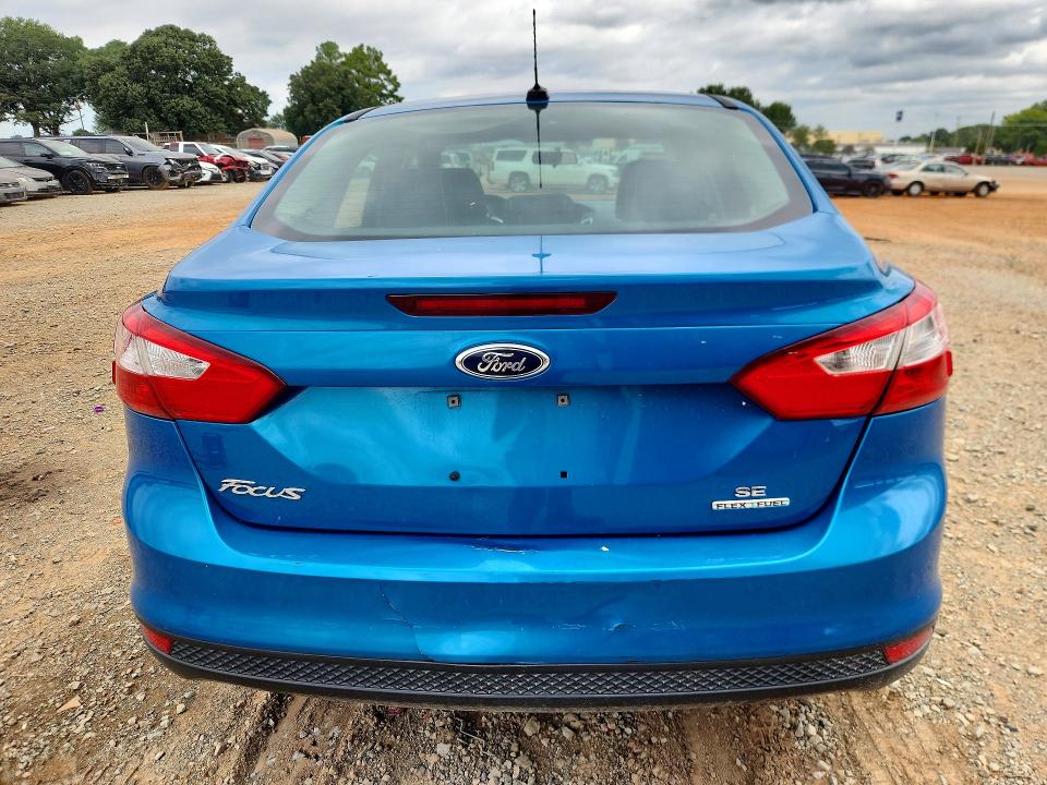 Photo 6 from auction – 2014 FORD FOCUS with VIN 1FADP3F29EL223723