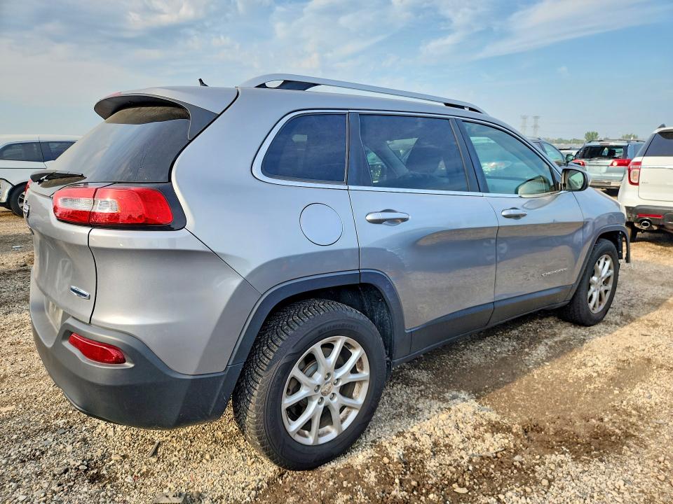 Photo 3 from auction – 2015 JEEP CHEROKEE with VIN 1C4PJMCB2FW744351