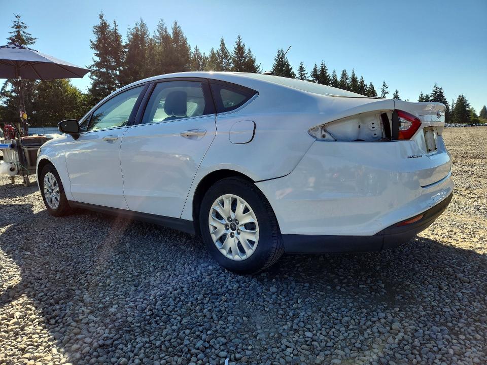 Photo 2 from auction – 2014 FORD FUSION with VIN 3FA6P0G71ER339291