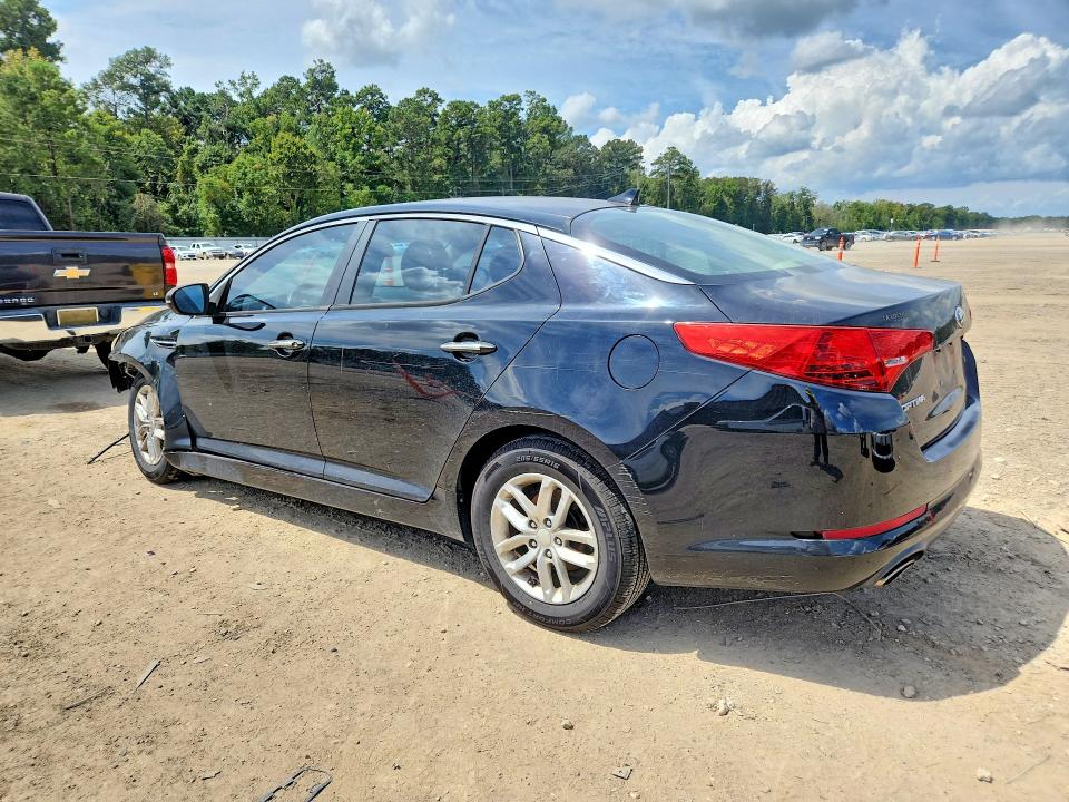 Photo 2 from auction – 2013 KIA OPTIMA with VIN 5XXGM4A70DG221656