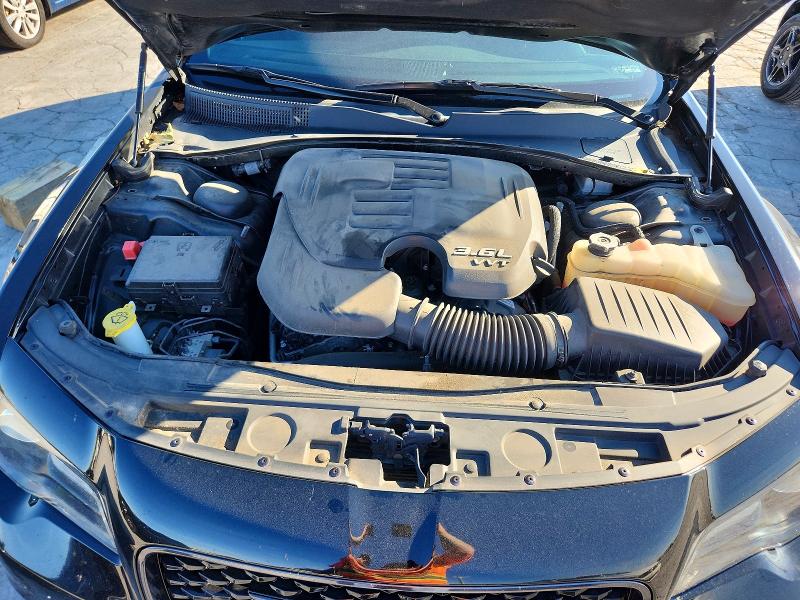 Zdjęcie 11 z aukcji – 2021 CHRYSLER 300 z VIN 2C3CCABG5MH609403