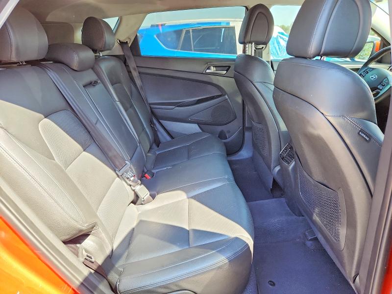Photo 11 from auction – 2016 HYUNDAI TUCSON with VIN KM8J33A23GU236590
