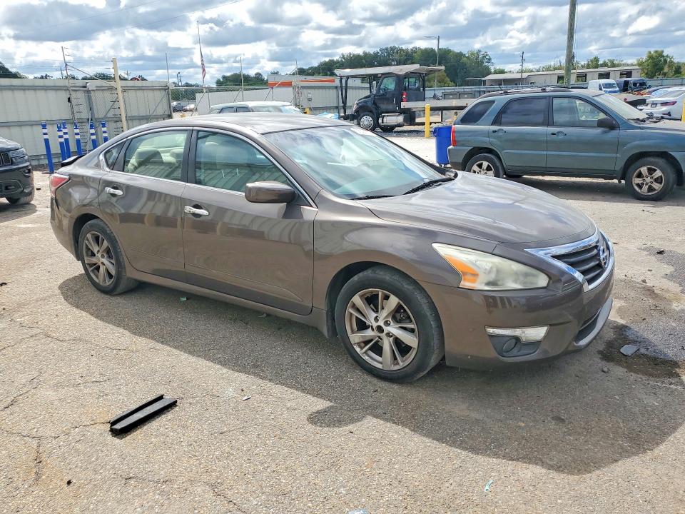 Photo 4 from auction – 2015 NISSAN ALTIMA with VIN 1N4AL3AP6FC474797