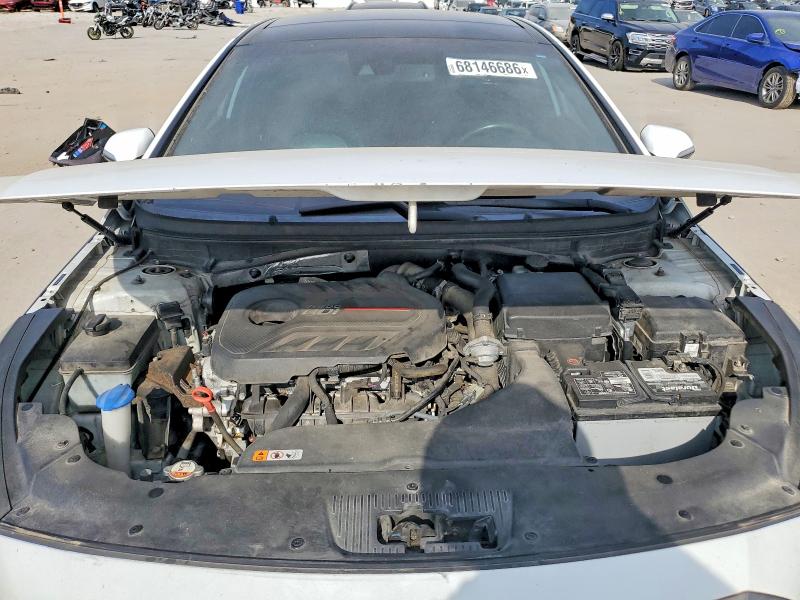 Photo 11 from auction – 2015 HYUNDAI SONATA with VIN 5NPE34AB7FH256846