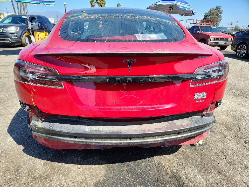 Снимка 6 от търг – 2022 TESLA MODEL S с VIN 5YJSA1E61NF470636