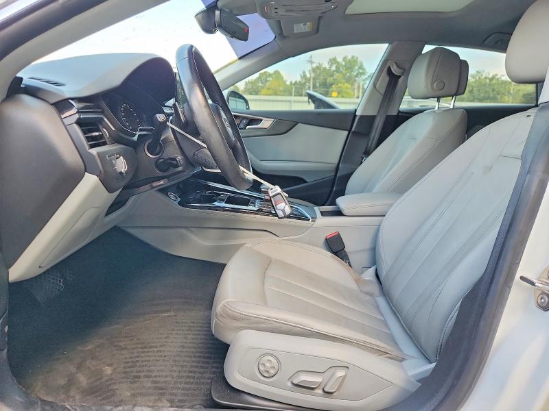 Photo 7 from auction – 2021 AUDI A5 with VIN WAUABCF53MA033476