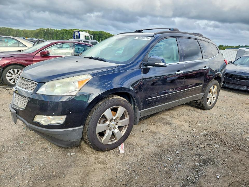 CHEVROLET TRAVERSE 2011 with VIN 1GNKVLEDXBJ322219 - Photo from auction