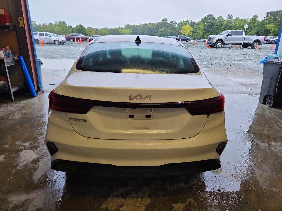 Photo 6 from auction – 2024 KIA FORTE with VIN 3KPF24AD9RE768898
