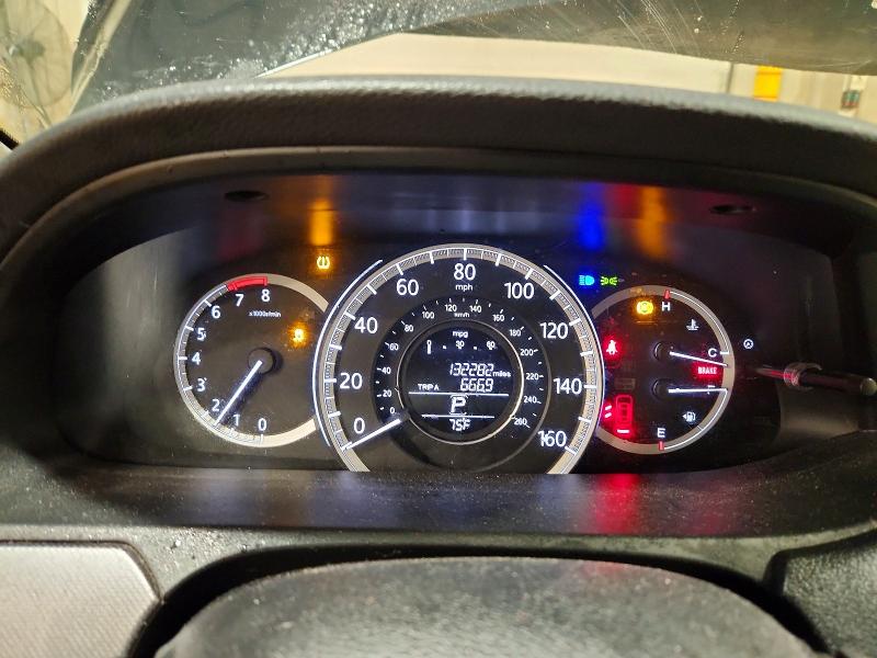 Снимка 9 от търг – 2014 HONDA ACCORD с VIN 1HGCR2F37EA171850