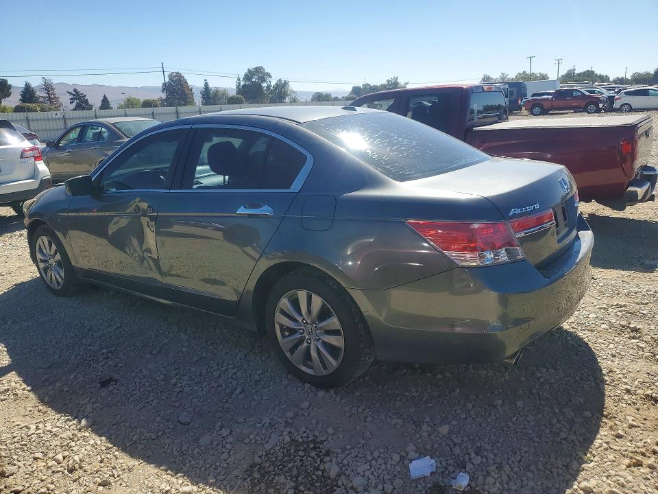 Photo 2 from auction – 2012 HONDA ACCORD with VIN 1HGCP3F83CA019049