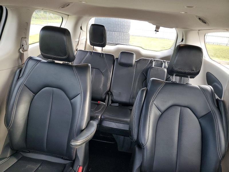Photo 10 from auction – 2024 CHRYSLER PACIFICA with VIN 2C4RC1S70RR153639