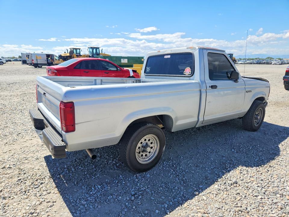 Photo 3 from auction – 1992 FORD RANGER with VIN 1FTCR10U3NUC44558