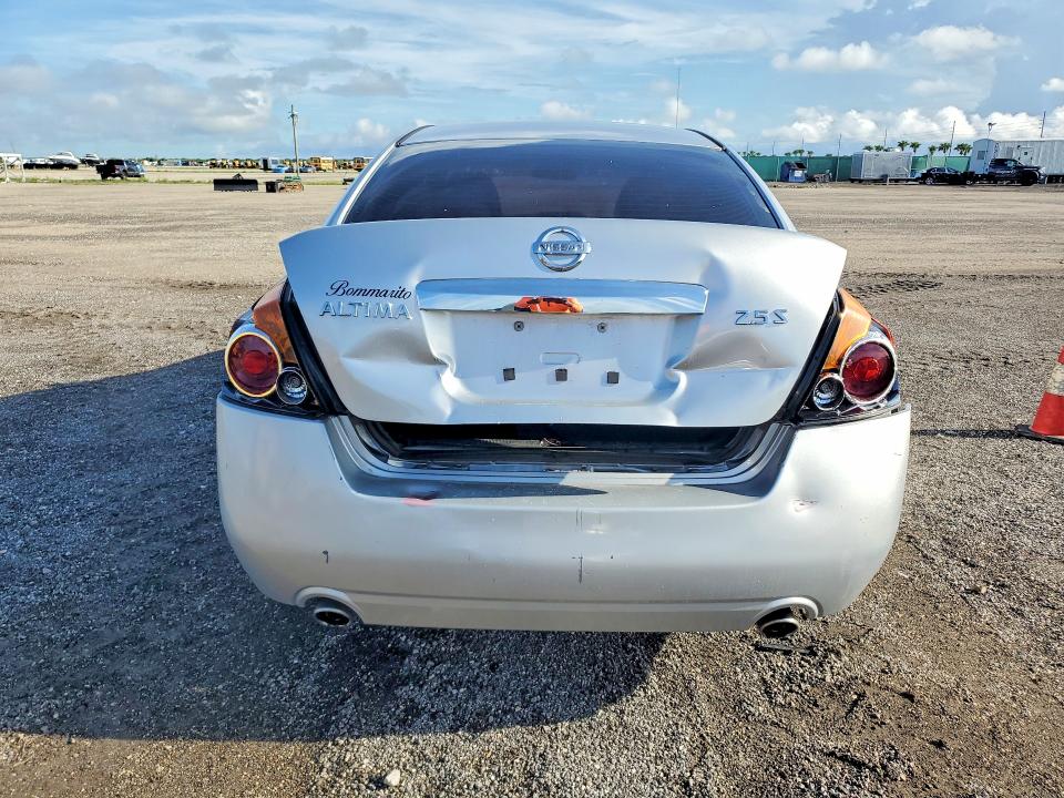 Photo 6 from auction – 2010 NISSAN ALTIMA with VIN 1N4AL2AP0AC180976