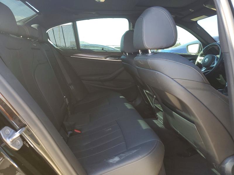 Zdjęcie 10 z aukcji – 2021 BMW 530E z VIN WBA13AG03MCG87132
