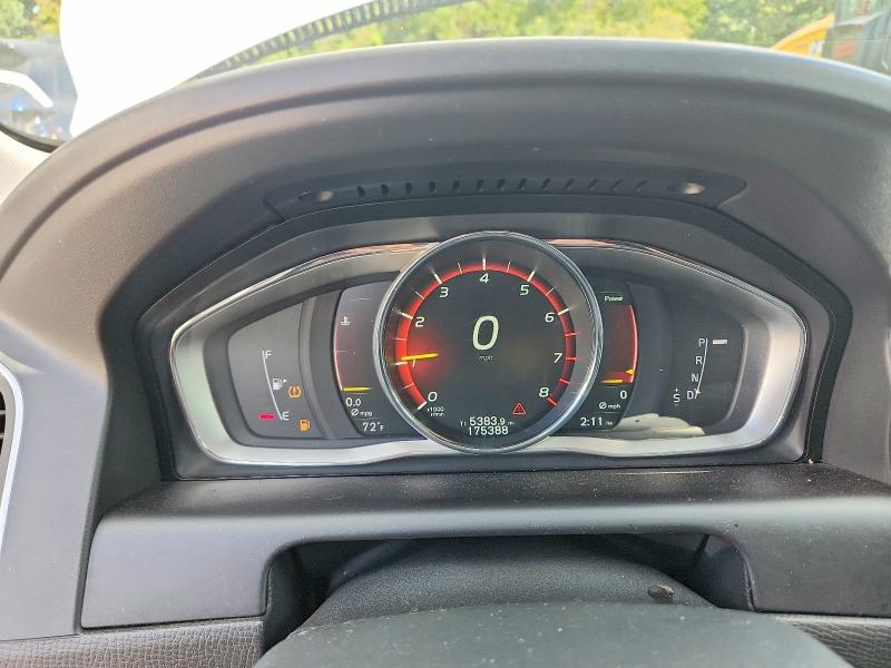 Photo 9 from auction – 2017 VOLVO XC60 with VIN YV440MRU2H2013554