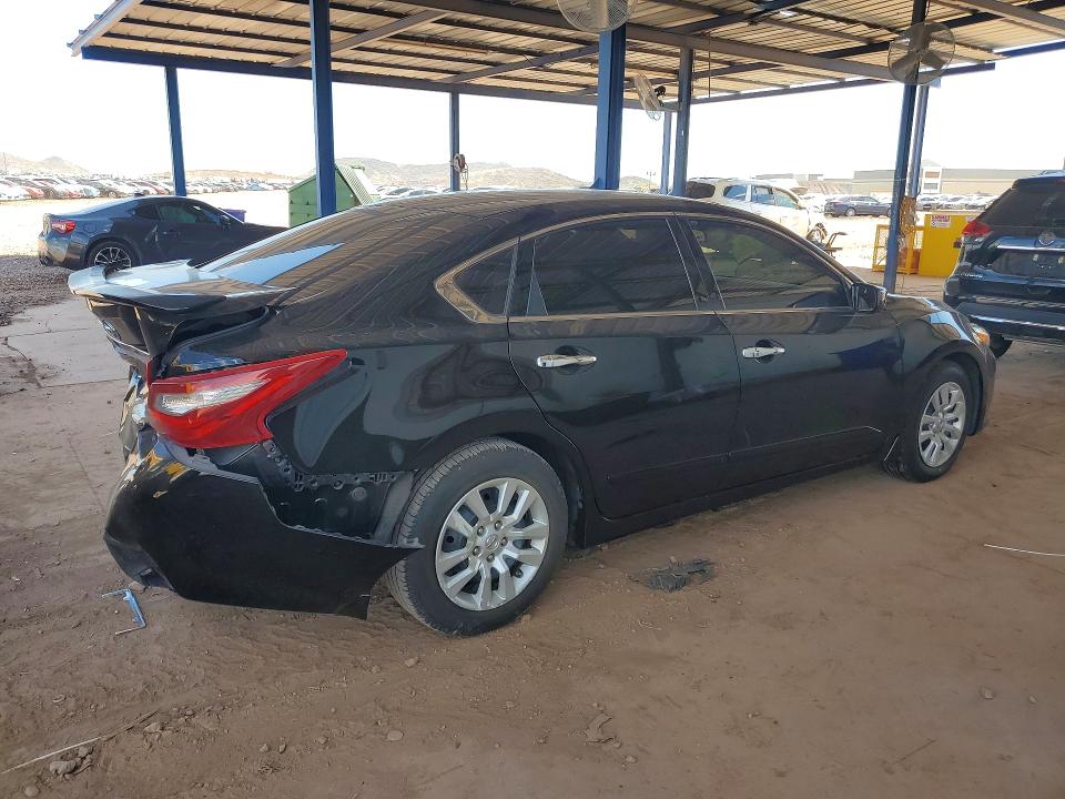 Photo 3 from auction – 2018 NISSAN ALTIMA with VIN 1N4AL3AP1JC244061