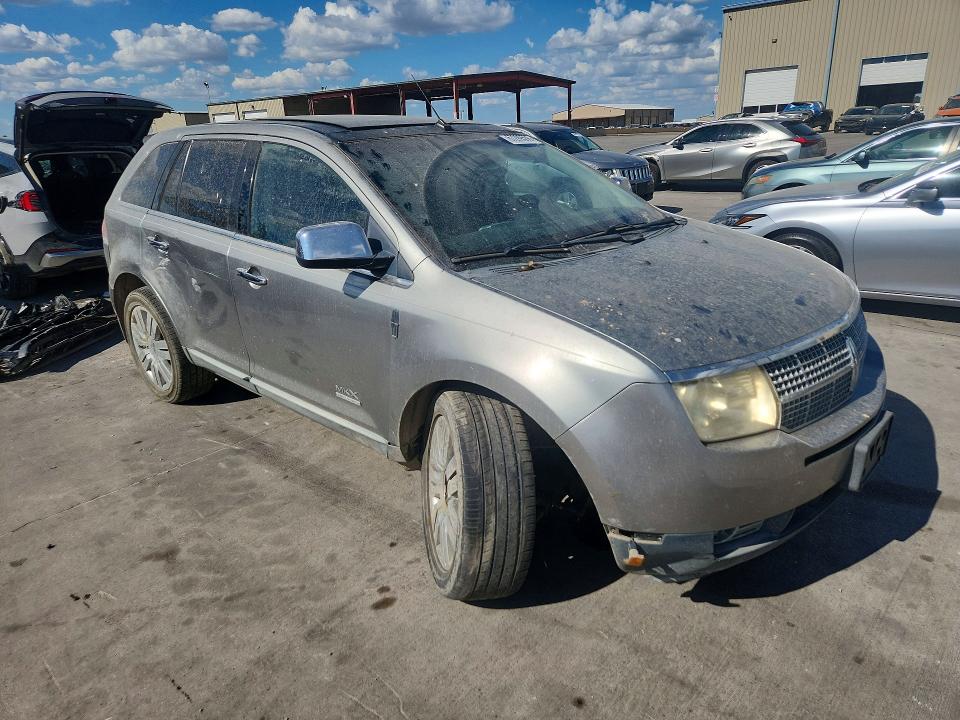 Photo 4 from auction – 2008 LINCOLN MKX with VIN 2LMDU68CX8BJ00348