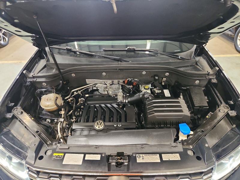 Photo 12 from auction – 2018 VOLKSWAGEN ATLAS with VIN 1V2GR2CA1JC518248