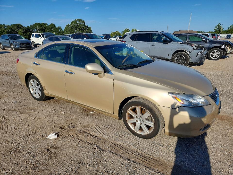 صورة رقم 4 من المزاد - 2007 LEXUS ES مع VIN JTHBJ46GX72005205