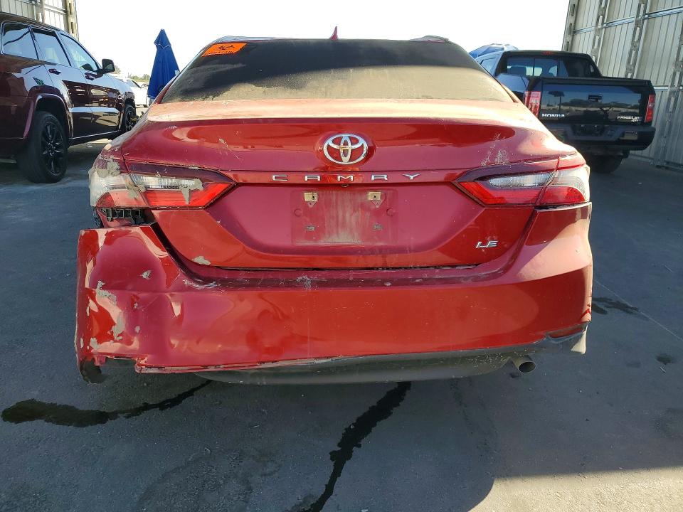 Photo 6 from auction – 2023 TOYOTA CAMRY with VIN 4T1C11AK7PU116102