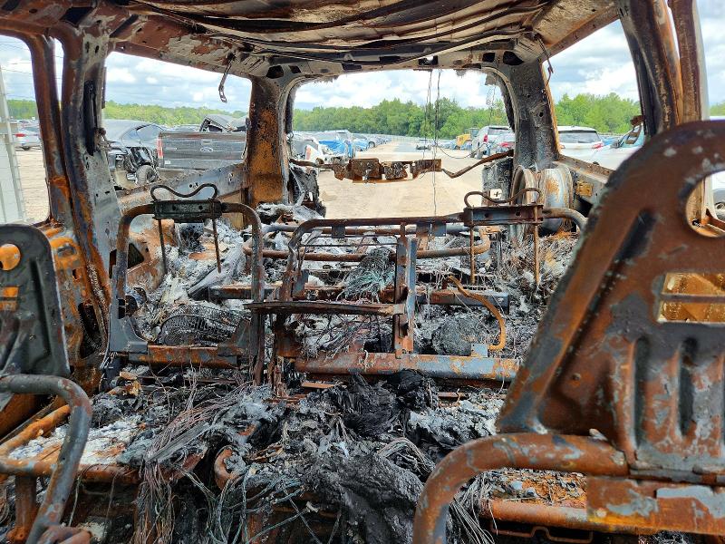 Фото 10 с аукциона – 2003 FORD EXCURSION с VIN 1FMNU44PX3EC70896