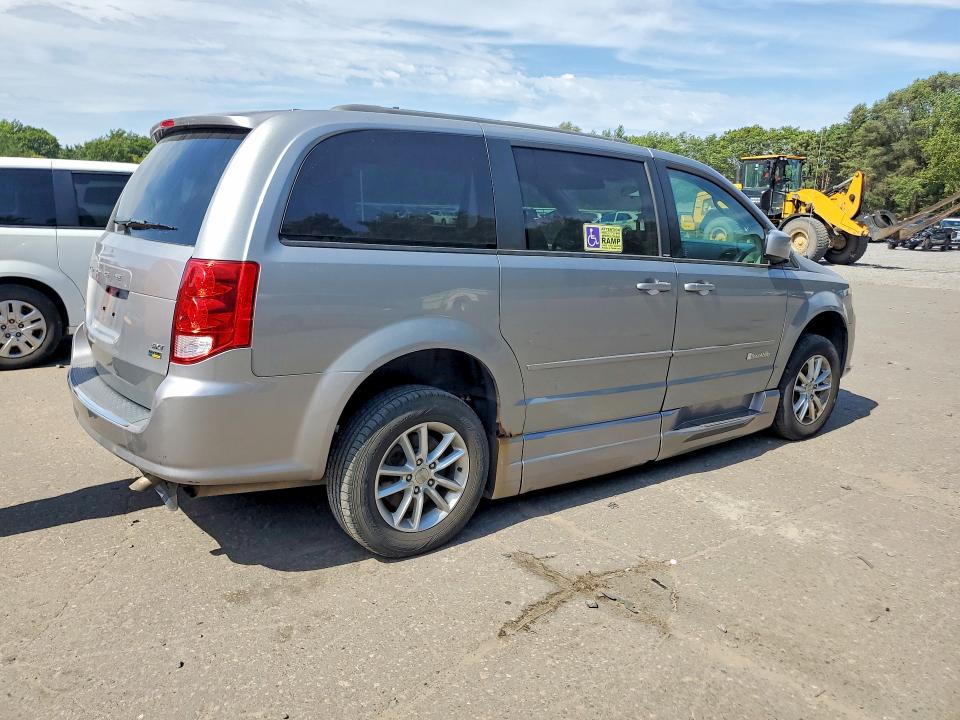 Photo 3 from auction – 2014 DODGE GRAND CARAVAN with VIN 2C4RDGCG4ER296635