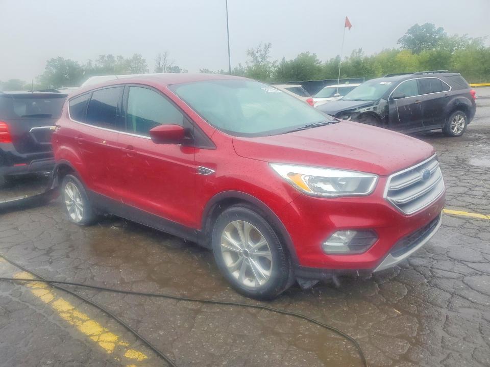 Photo 4 from auction – 2017 FORD ESCAPE with VIN 1FMCU0GD6HUC48120