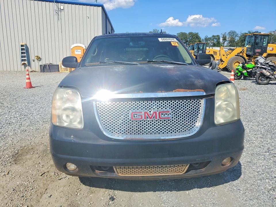 Photo 5 from auction – 2007 GMC YUKON with VIN 1GKFK63807J140826