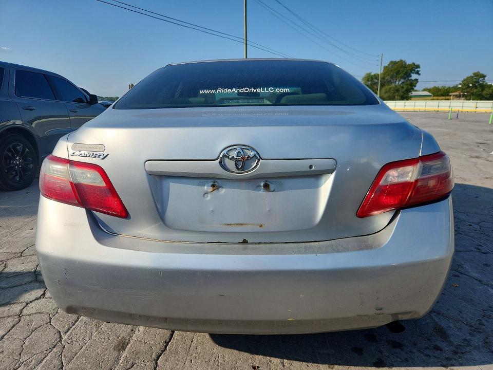 Photo 6 from auction – 2007 TOYOTA CAMRY with VIN 4T1BE46K07U678398