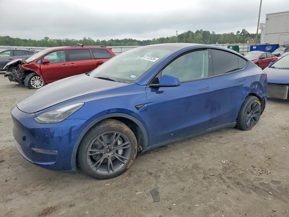 TESLA MODEL Y 2025 с VIN 7SAYGDEE5SA355213 - Фото с аукциона