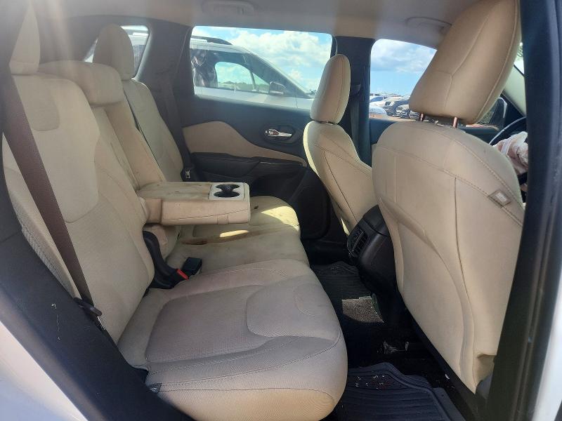 Фото 11 с аукциона – 2016 JEEP CHEROKEE с VIN 1C4PJLCB9GW207987