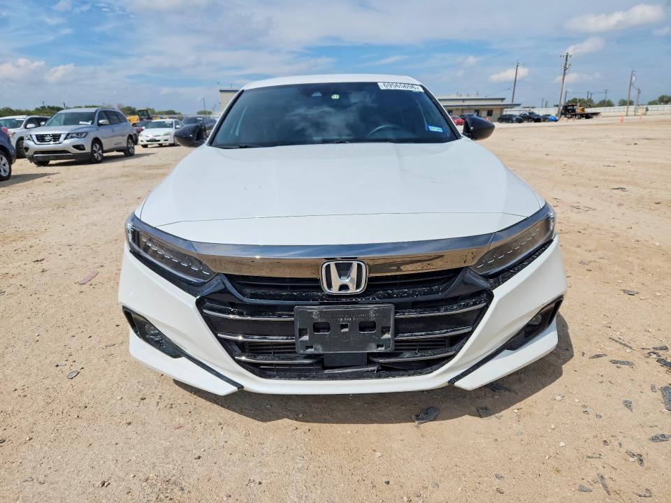 Снимка 5 от търг – 2022 HONDA ACCORD с VIN 1HGCV1F3XNA032706