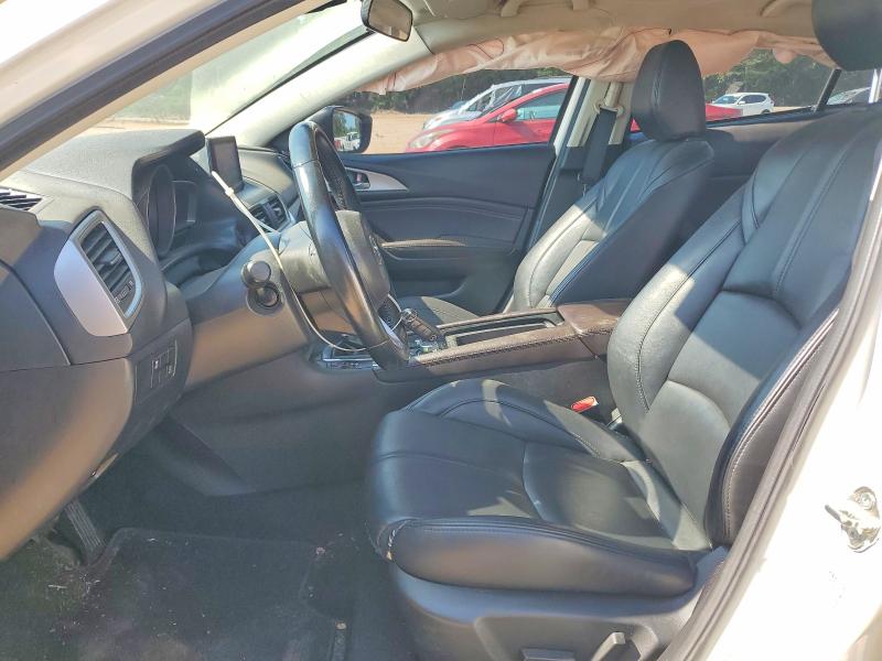 Photo 7 from auction – 2017 MAZDA 3 with VIN 3MZBN1V72HM152437