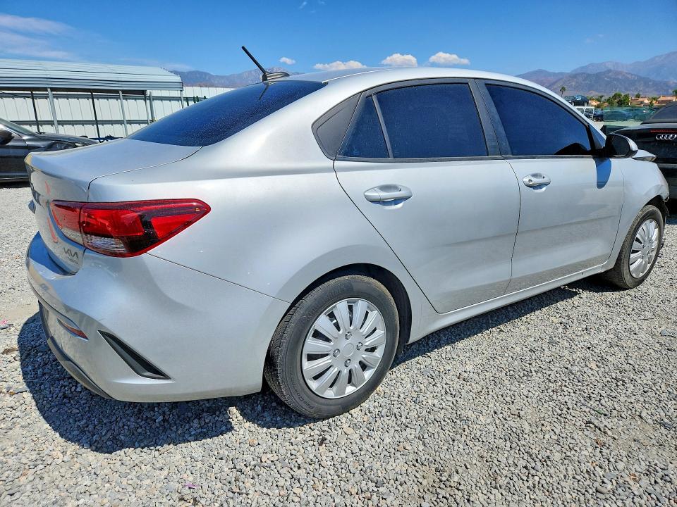 Снимка 3 от търг – 2023 KIA RIO с VIN 3KPA24AD3PE627784