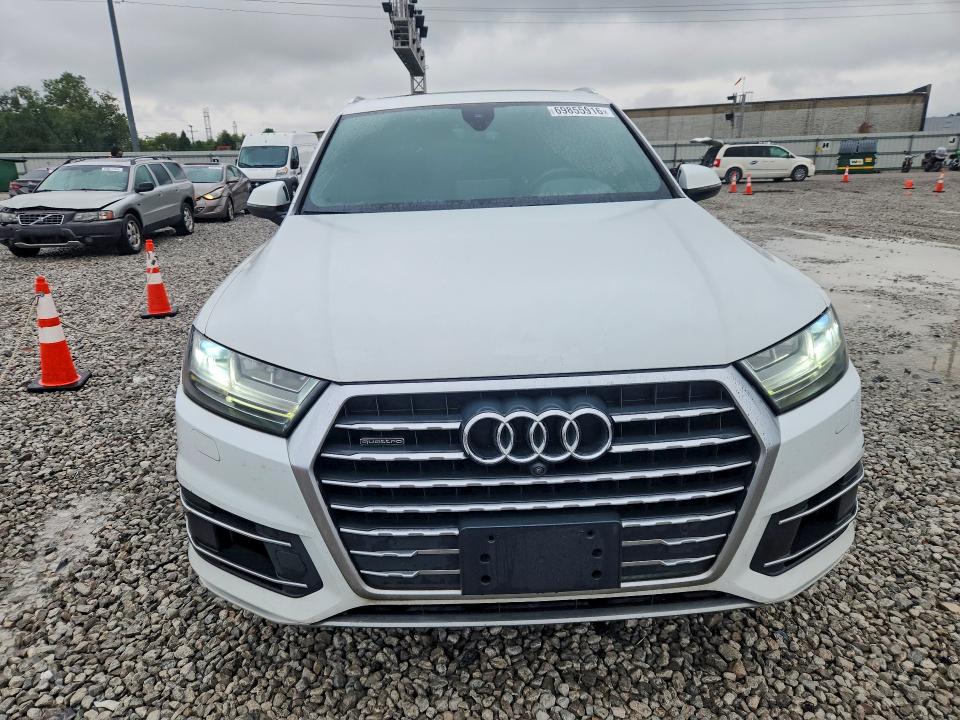 Foto 5 de la subasta – 2017 AUDI Q7 con VIN WA1LAAF72HD007292