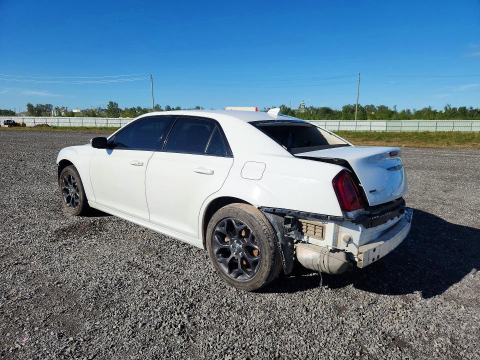 Снимка 2 от търг – 2022 CHRYSLER 300 с VIN 2C3CCASG6NH193847