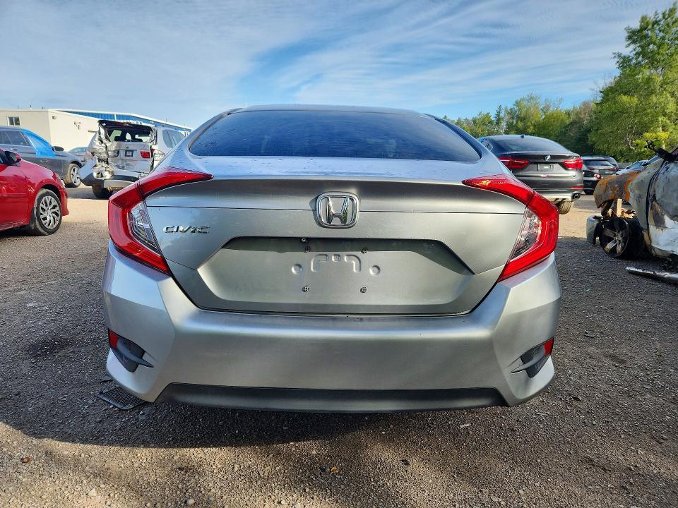 Снимка 6 от търг – 2017 HONDA CIVIC с VIN 2HGFC2F86HH008994