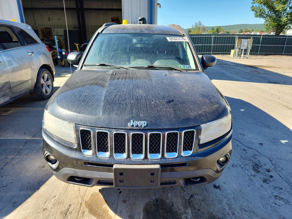 Photo 5 from auction – 2014 JEEP COMPASS with VIN 1C4NJDBB1ED511564