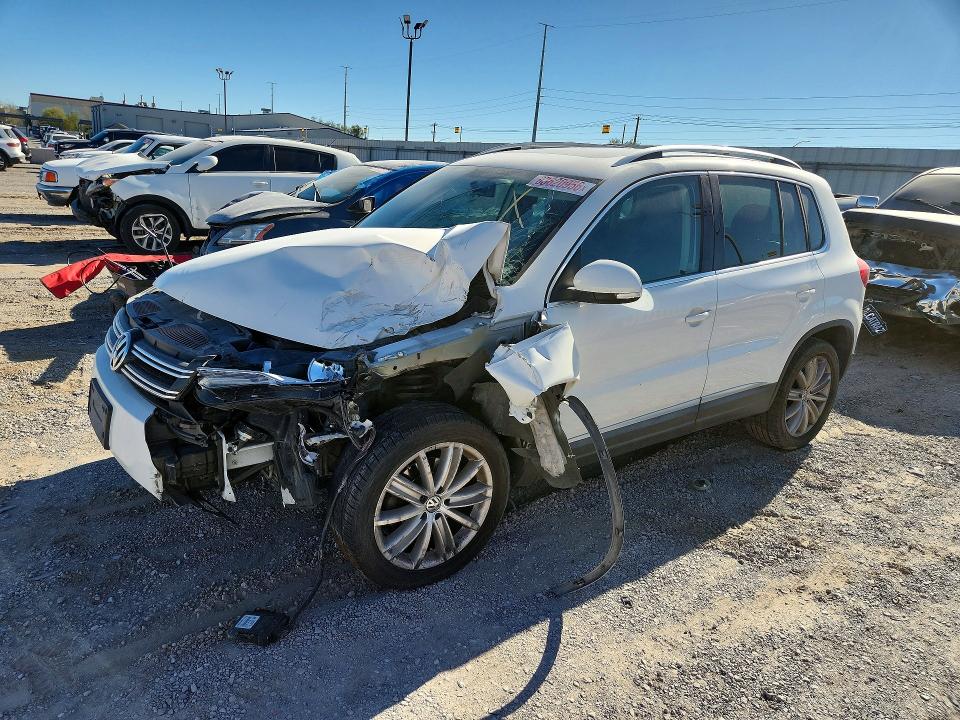 2013 VOLKSWAGEN TIGUAN