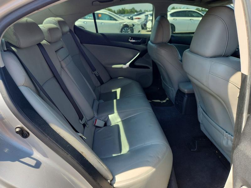 Photo 10 from auction – 2008 LEXUS IS with VIN JTHCK262485025735