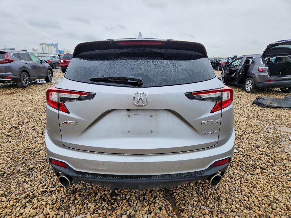 Photo 6 from auction – 2020 ACURA RDX with VIN 5J8TC2H62LL027732