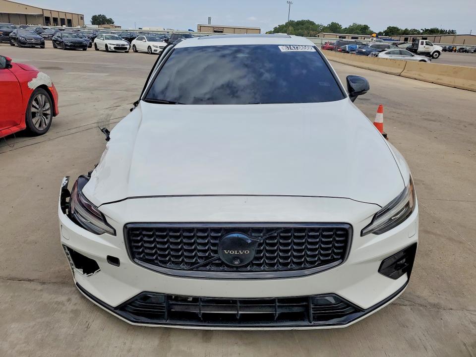 Foto 5 de la subasta – 2024 VOLVO S60 con VIN 7JRL12TH7RG284773