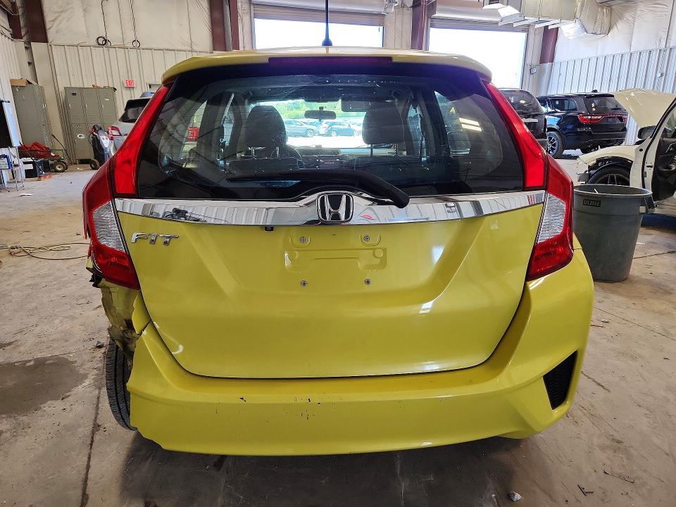 Photo 6 from auction – 2016 HONDA FIT with VIN JHMGK5H73GX041424