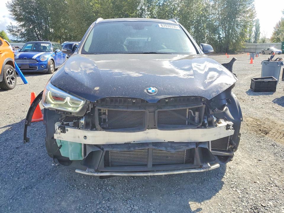 صورة رقم 5 من المزاد - 2016 BMW X1 مع VIN WBXHT3C33G5E50844