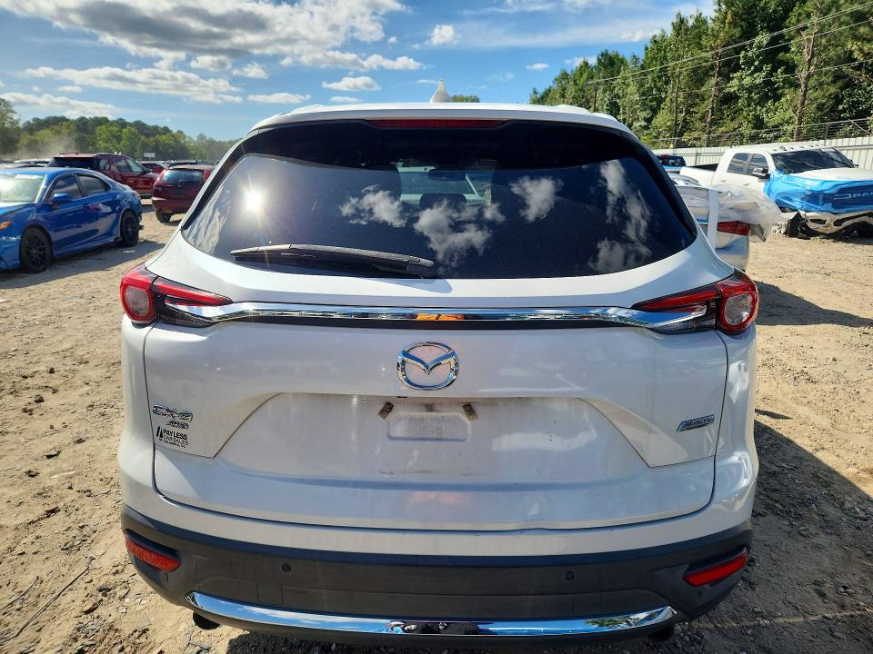 Photo 6 from auction – 2018 MAZDA CX-9 with VIN JM3TCBEY4J0209653