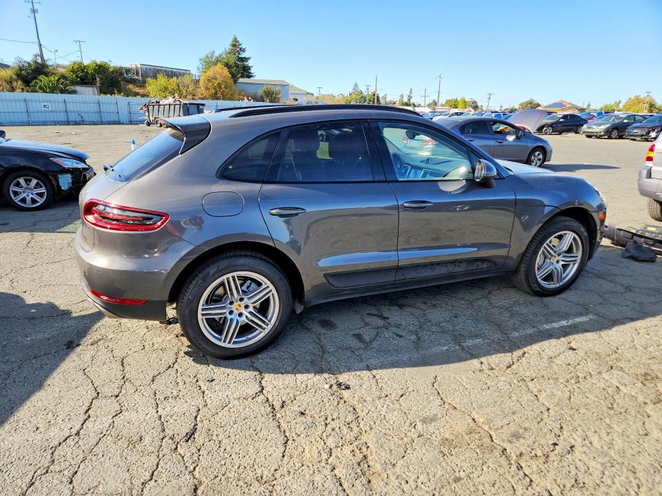 Zdjęcie 3 z aukcji – 2016 PORSCHE MACAN z VIN WP1AB2A51GLB44619