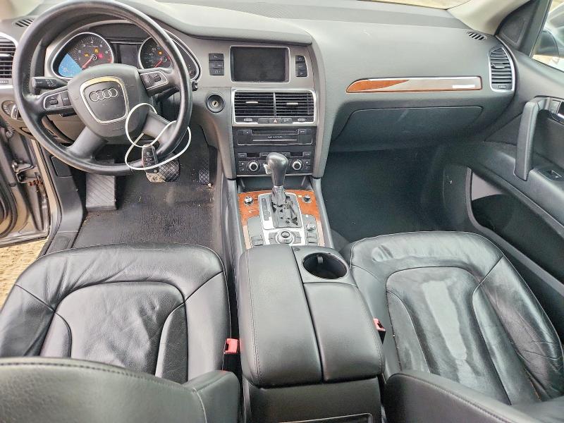 Photo 8 from auction – 2011 AUDI Q7 with VIN WA1LGAFE6BD003475