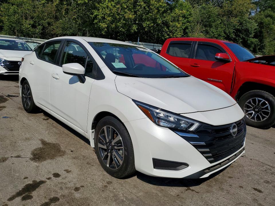 Photo 4 from auction – 2025 NISSAN VERSA with VIN 3N1CN8EV1SL870348