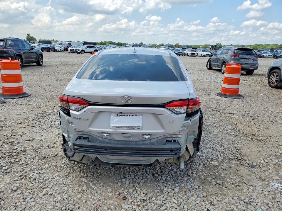 Photo 6 from auction – 2022 TOYOTA COROLLA with VIN 5YFEPMAE1NP293746