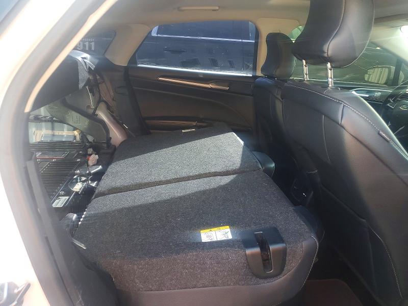 Photo 10 from auction – 2018 FORD FUSION with VIN 3FA6P0RU4JR132245